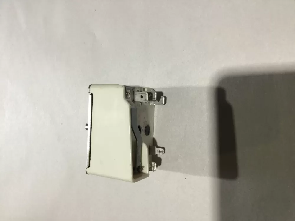 GE  Kenmore WB24T10029-100PK WB24T10029 Range Switch