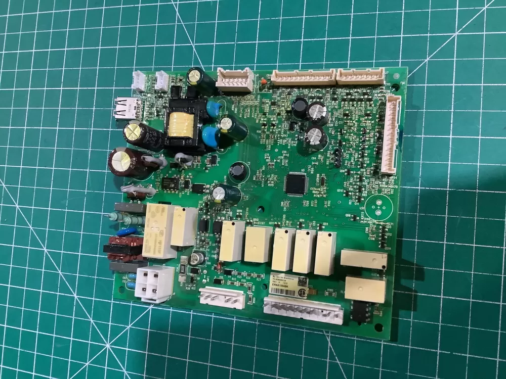 Frigidaire 5304522757  AP6976350  808069104  ER8E24TG07 Refrigerator Control Board