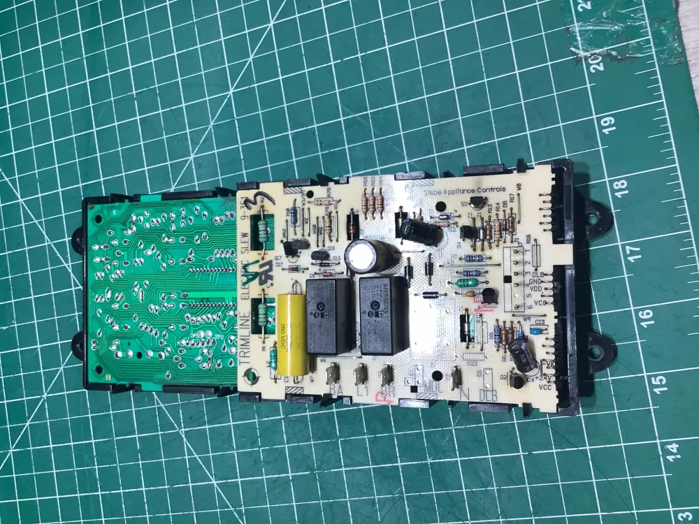 Maytag Whirlpool 7601P511 60 100 01015 05 Range Control AZ145457 | ZC2434