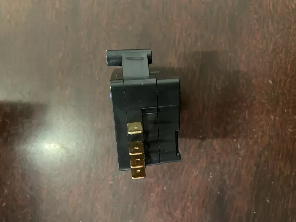 GE WR9X489 WR09X0489 162D6022P16 Refrigerator Defrost Timer AZ50905 | KM1875