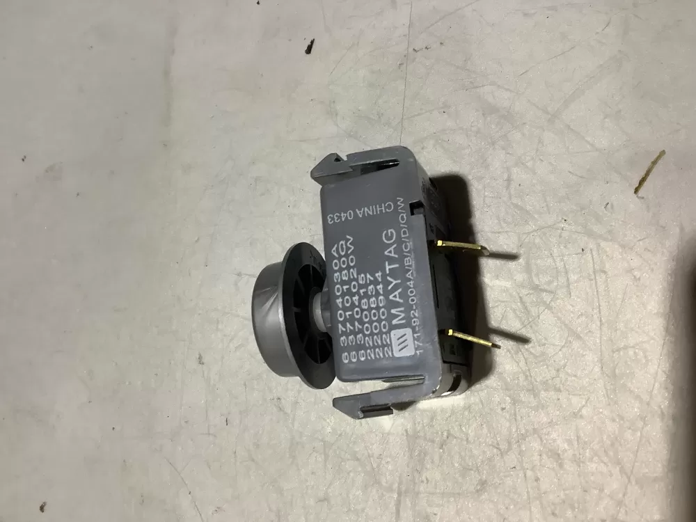 Maytag 33001861 Dryer 3300181 Start Switch AZ127741 | Sl206