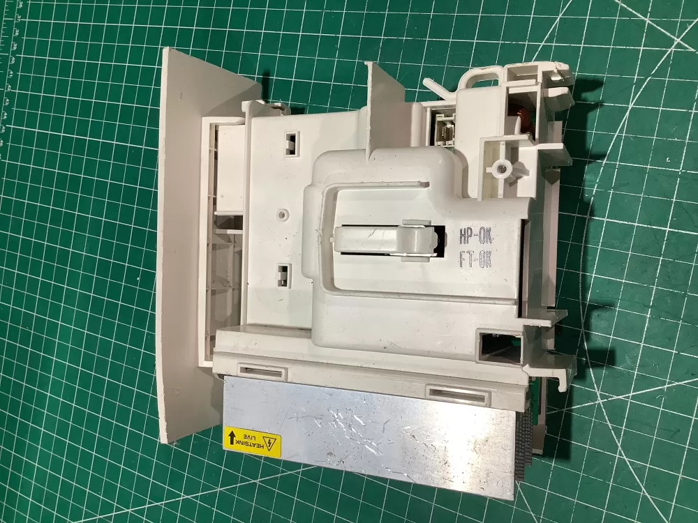 Frigidaire Kenmore 5304504863 4246991 Washer Control Board AZ185580 | AV525