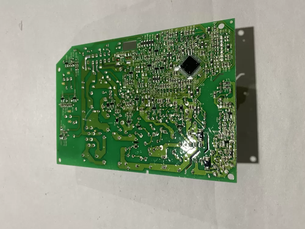 Whirlpool Kenmore W10205552 Refrigerator Control Board AZ184409 | BK187
