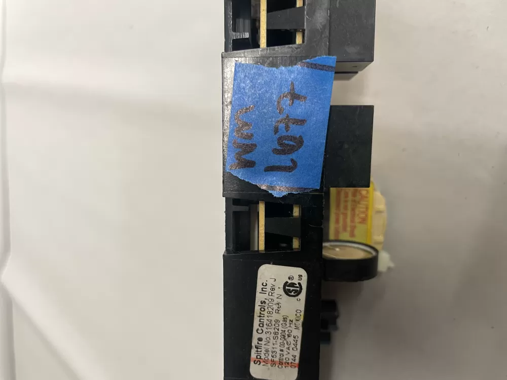 316418209 Kenmore Range Board - Control