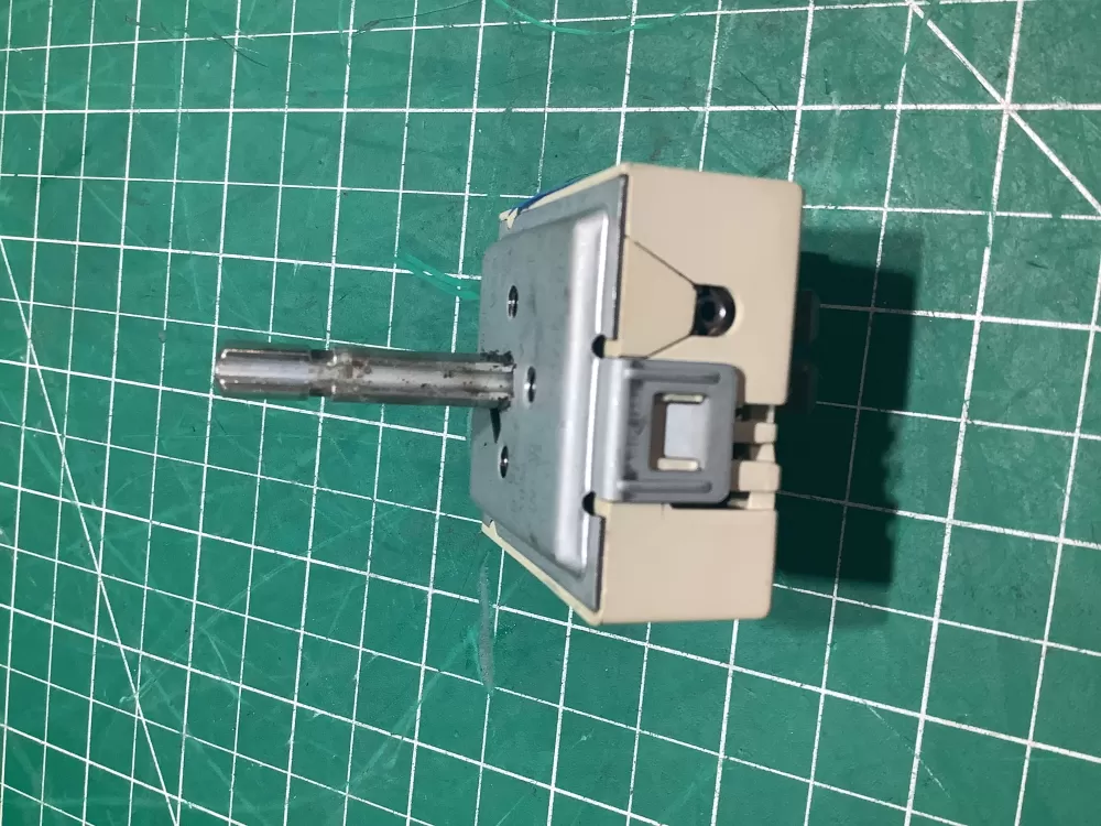 GE Kenmore 191D2990P002 Range Infinite Switch AZ160884 | SL158