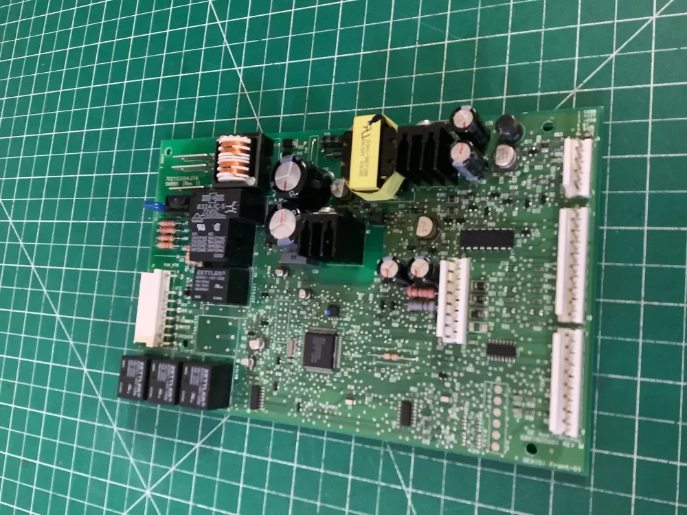 GE WR55X10942 WR55X10942C 200D2260G005 200D2260G008 70215200401A 200D2260G016 WR55X10174 Refrigerator Control Board Main For Green