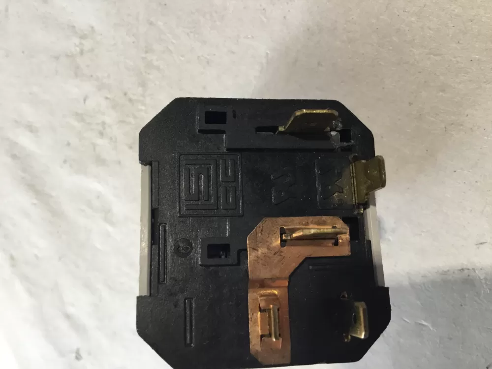 Whirlpool W10117655 Dryer Crosley Control Board Start Switch AZ150240 | SL215