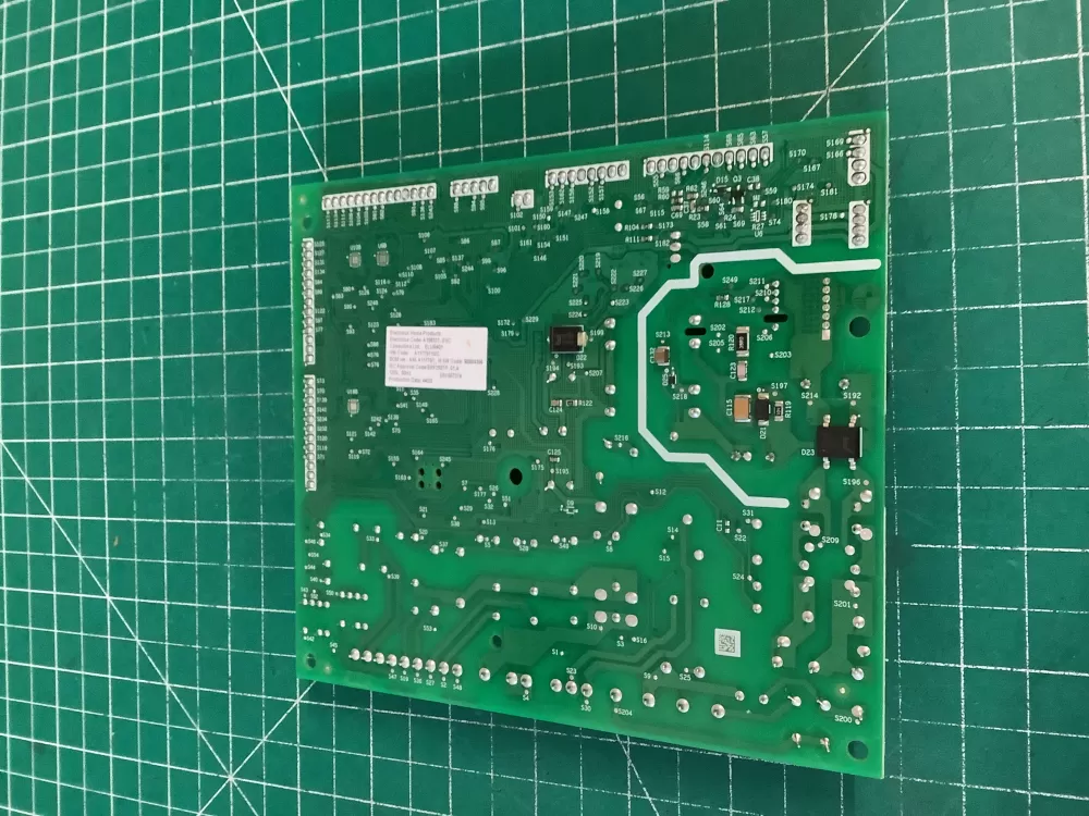 Electrolux A11779110/C Refrigerator Main Control Board AZ231059 | NR1386