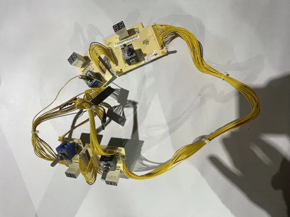 Frigidaire 318411400 AP4459143 1532885 AH2369014 EA2369014 PS2369014 Range Control Board Assembly