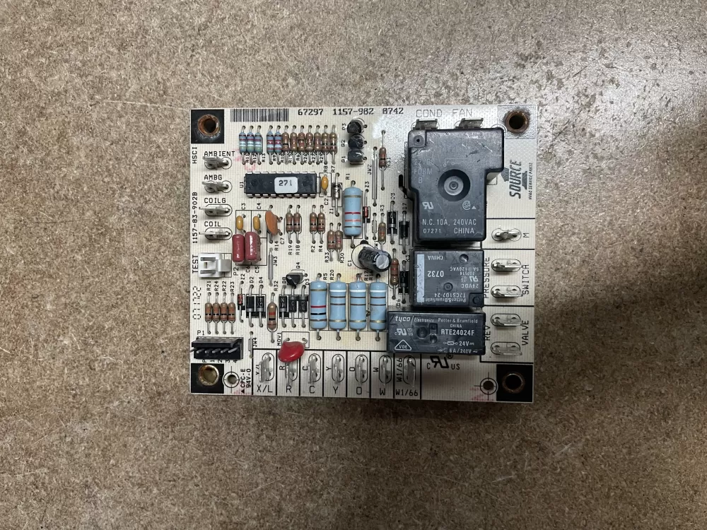 York  Coleman 1157-83-902B 