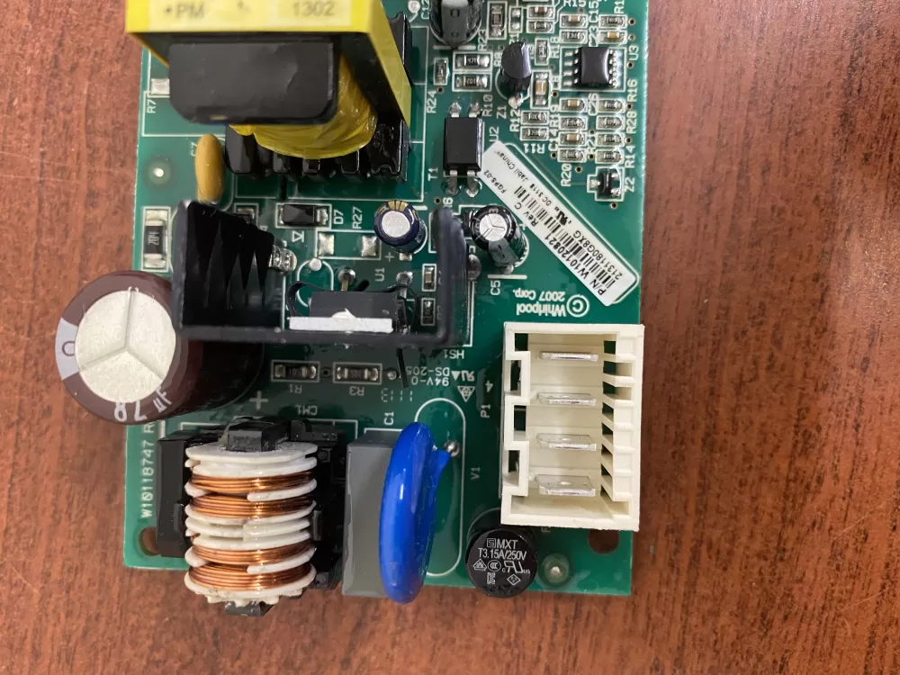 Whirlpool  Maytag  KitchenAid  Kenmore W10120821 W10212584 W10268607 W10356039 WPW10356039 PS11753652 Refrigerator Control Board