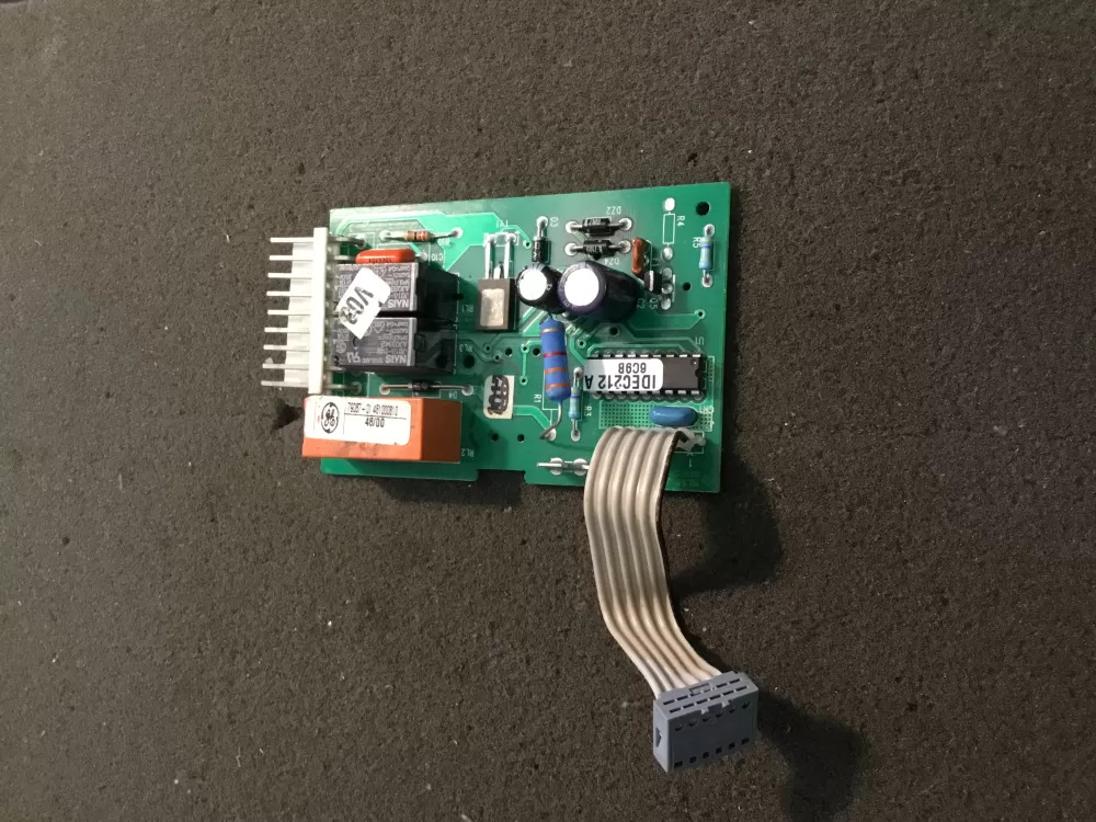 Maytag 79067-01 Refrigerator Dispenser Control Board AZ100033 | NR131