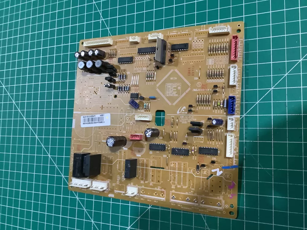 Samsung DA92 00384J DA9200384J Refrigerator Control Board AZ143661 | NRV758