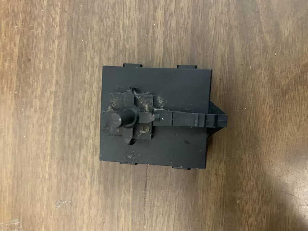 Kenmore Whirlpool  W10913965 W11103598 Washer Temperature Switch AZ30530 | BK357