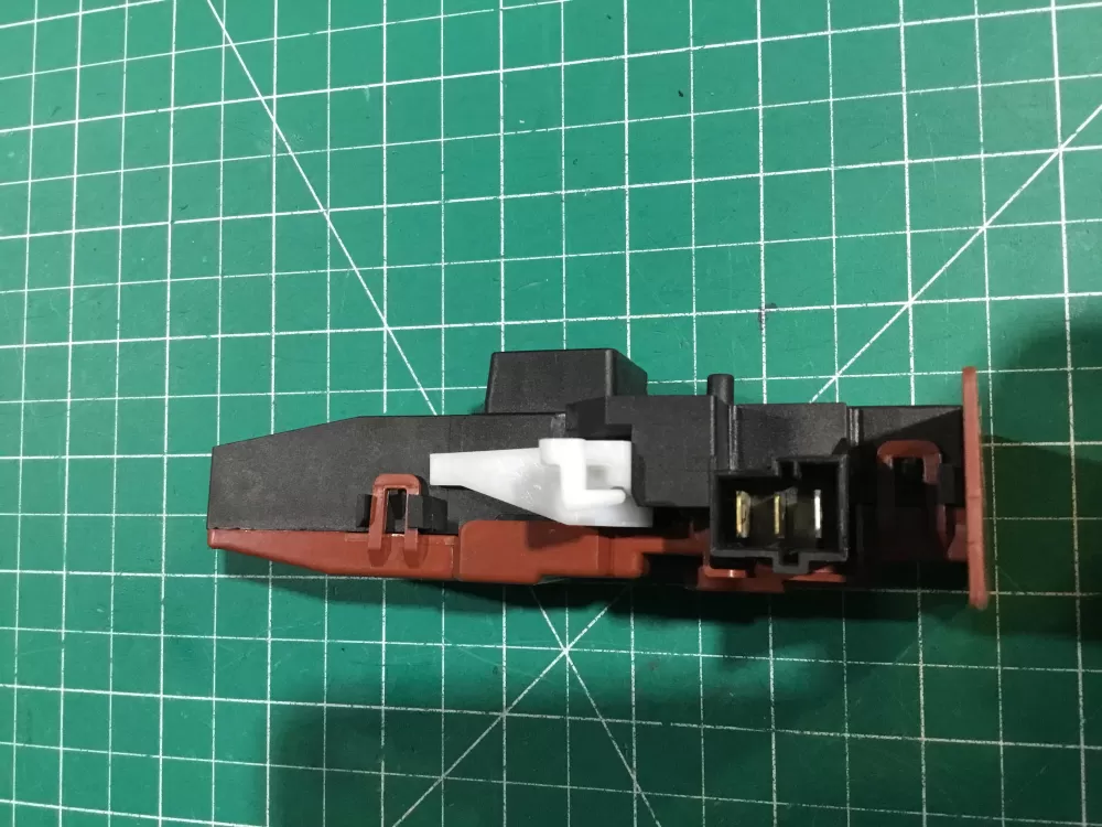GE Washer Door Lock Switch EG-3807731  AZ158461 | Sl94