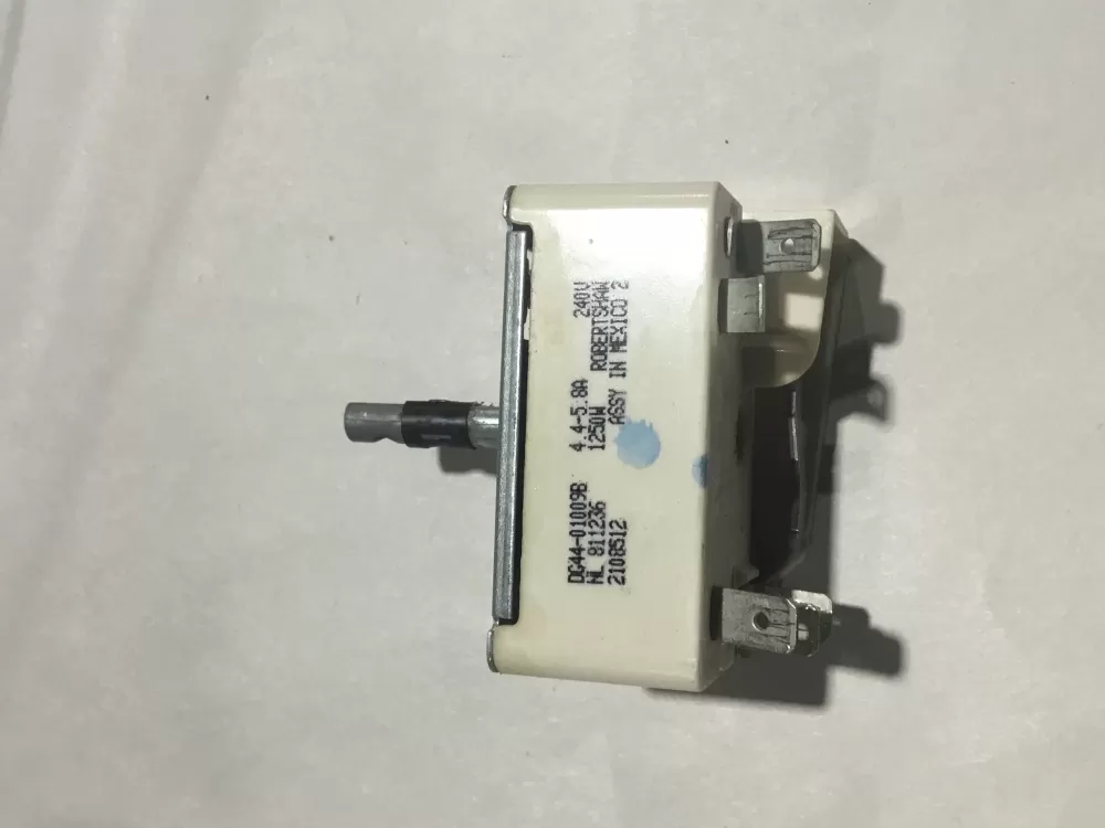 Samsung DG44 01009B Range Control Board Switch AZ99426 | Sl98
