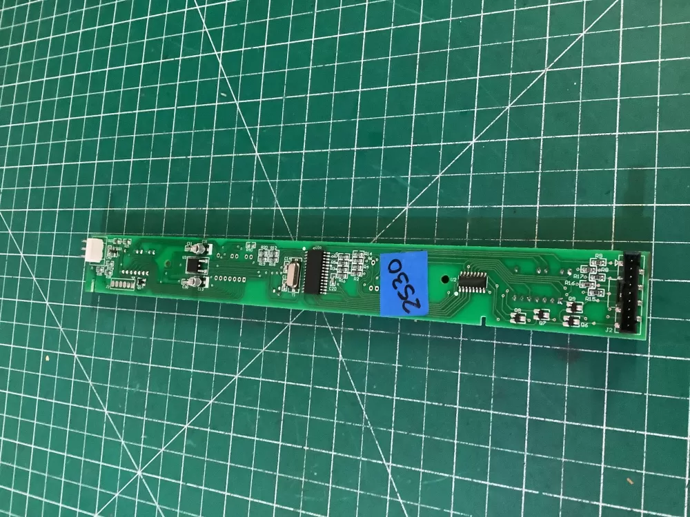 Maytag W10207861 Refrigerator Control Board Temp Display AZ189499 | NR2530
