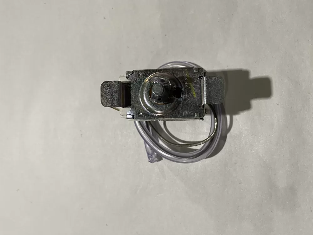 Hotpoint WR09X10042 Refrigerator Thermostat Cold Control AZ183951 | BK128