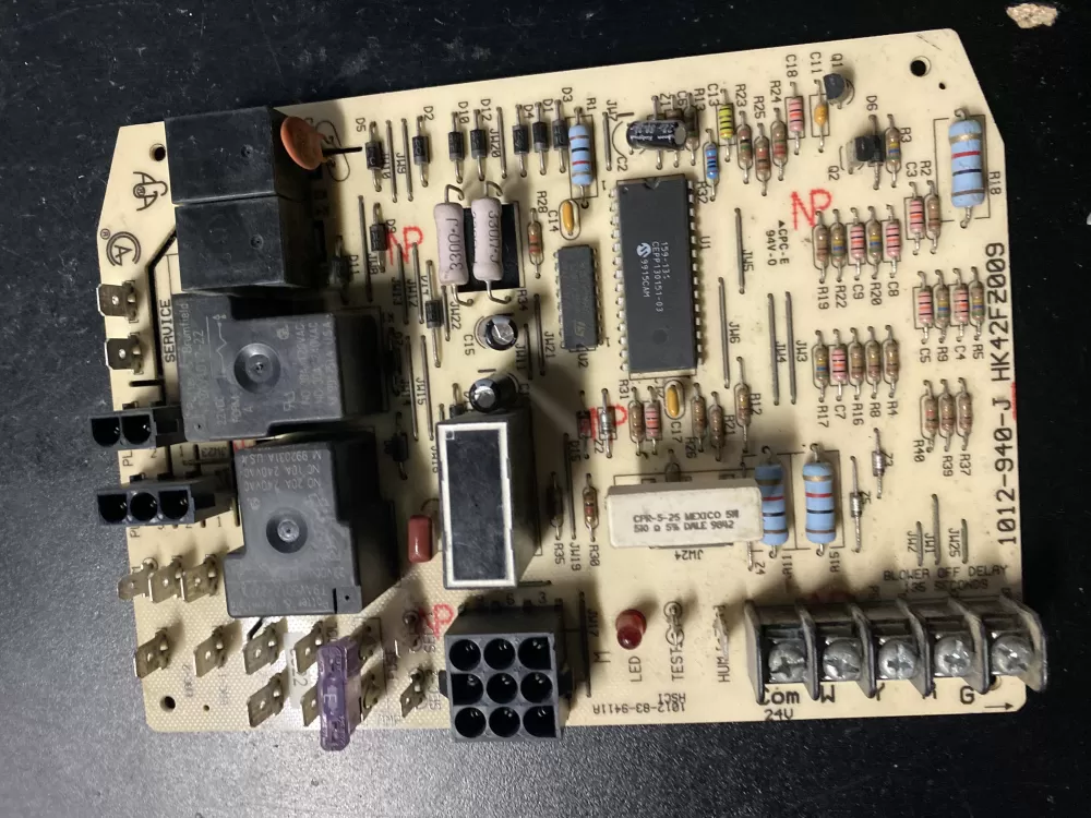 Carrier  Bryant HK42FZ009 Furnace Control Board