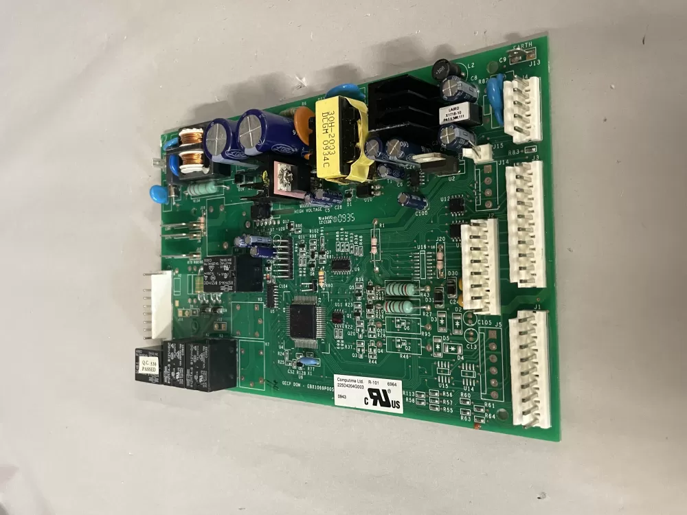 GE WR55X10968 EBX1069P005 225D4204G003 Refrigerator Control Board Main