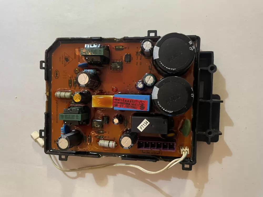 0024000266A Wascomat Door