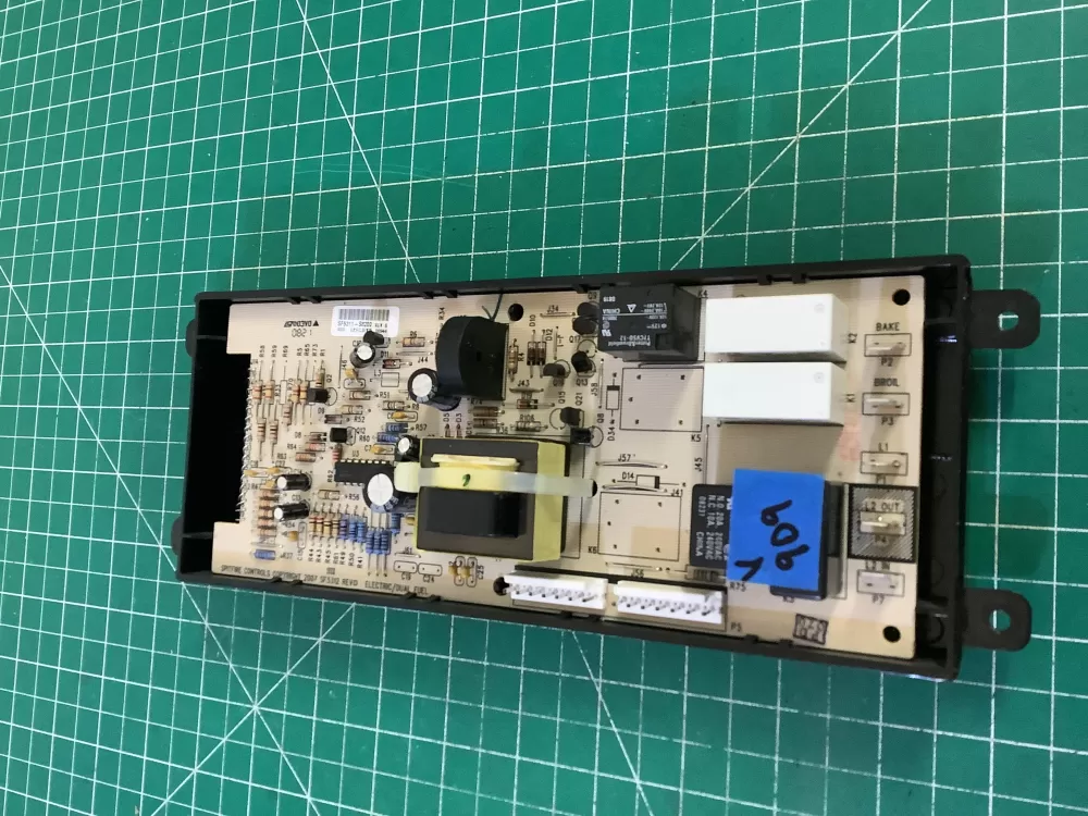 Frigidaire 316418200 316557100 316557115 Range Control Board AZ205107 | NRV909