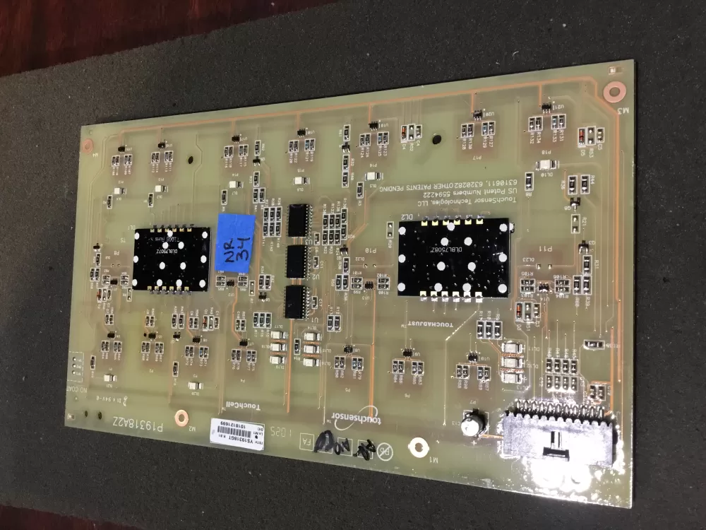 Electrolux 241836006 Refrigerator Control Board Interface AZ99641 | NR34