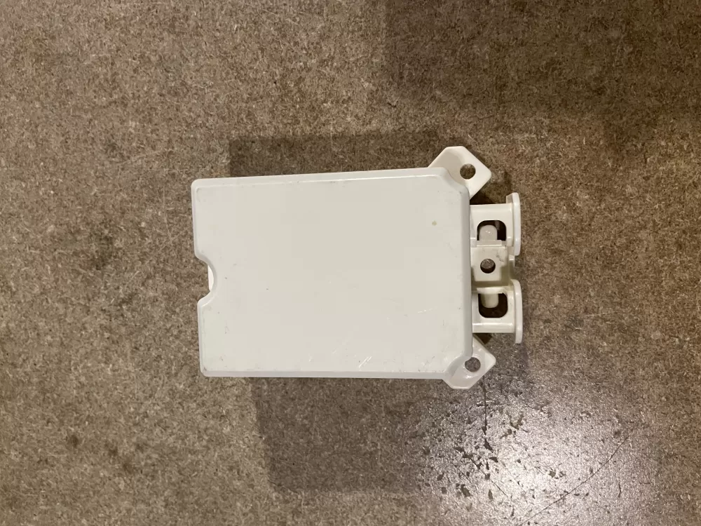 LG Kenmore EAM60930601 Washer Control Board Noise Filter AZ24898 | KM352