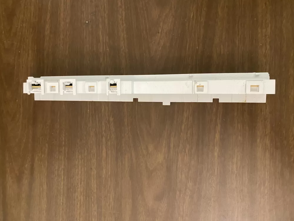 Bosch 9000622151 Dishwasher Control Board Button AZ78438 | BK1744