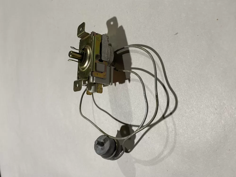 GE Refrigerator Temperature Control Thermostat 3ART5C175 AZ145014 | BK2432