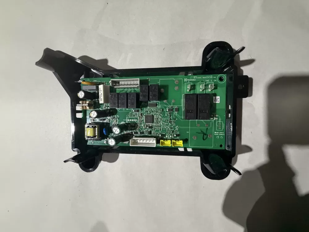 Frigidaire  Electrolux A12867402 Oven Control Board
