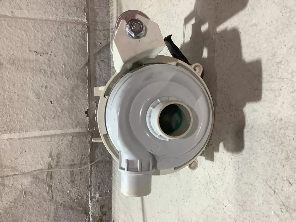 Bosch 243993 Dishwasher Main Water Pump Motor AZ198864 | SL153