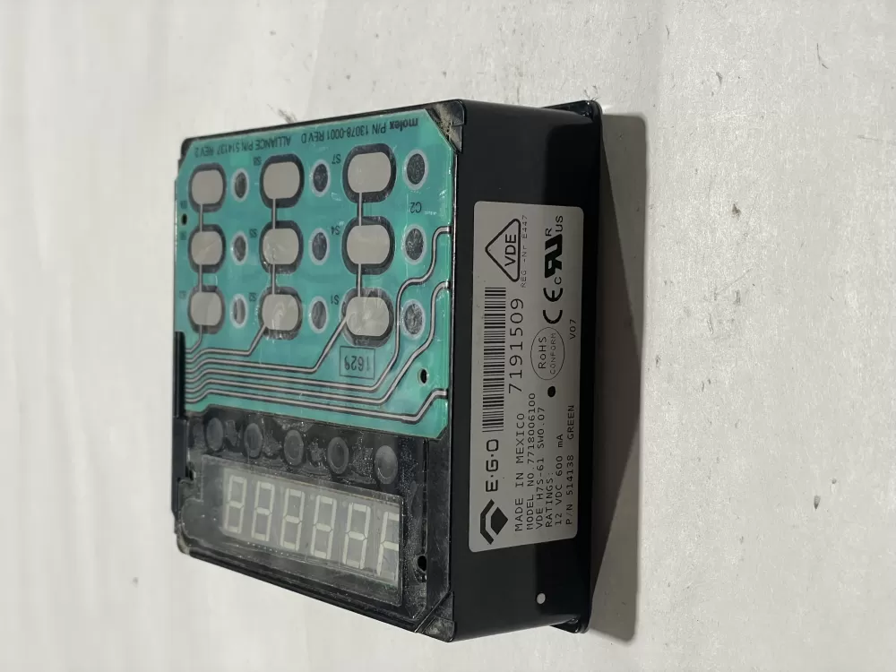 Speed Queen SpeedQueen 7718006100 514138P Dryer Control Board AZ188021 | KM673