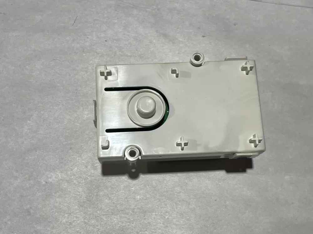 GE REFRIGERATOR DEFROST TIMER PART # WR09X28646 AZ118053 | Wm2181