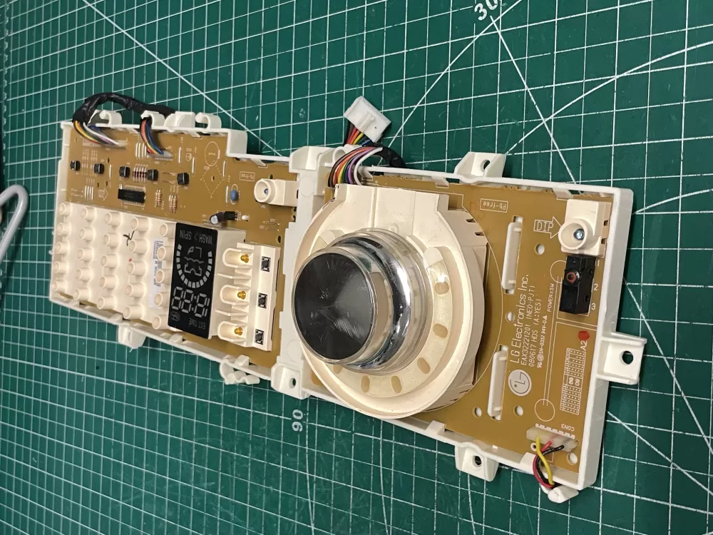 LG  Kenmore EAX32221201 EBR32268105 Washer Control Board