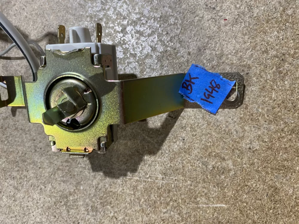 Kenmore Maytag 2201076 Refrigerator Thermostat AZ66859 | BK1948
