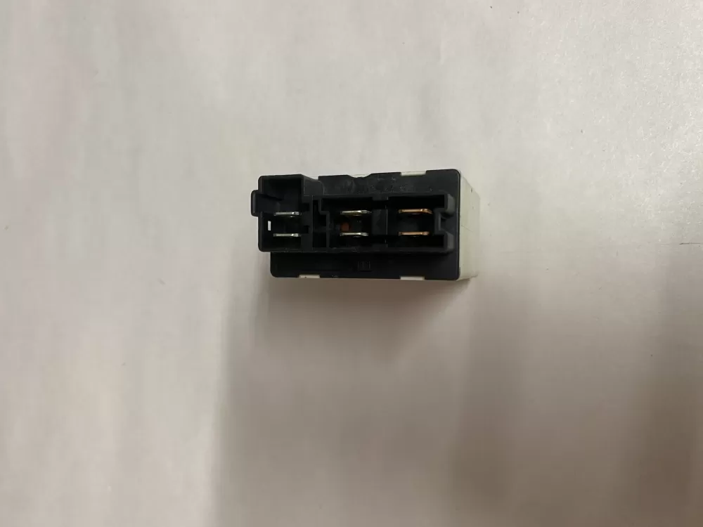 Miele 06097620 Dishwasher Relay AZ210547 | BK1673