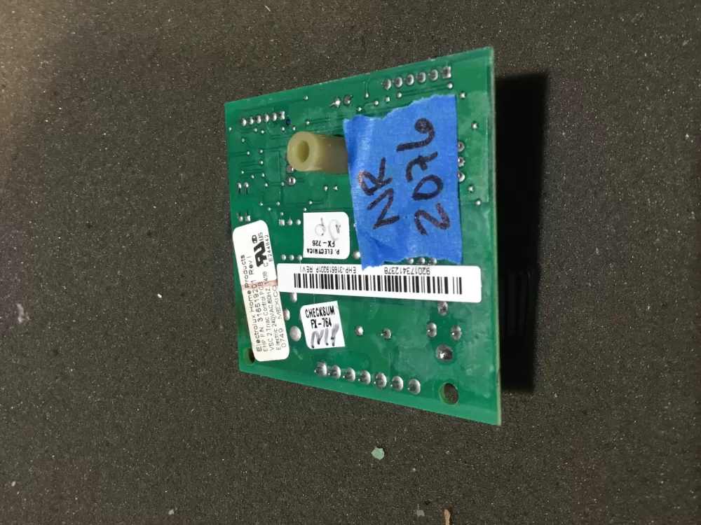 Frigidaire 316519201 Range Control Board AZ76800 | NR2076