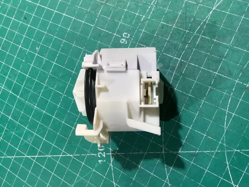 Bosch CLA-UL749 Dishwasher Drain Pump Motor