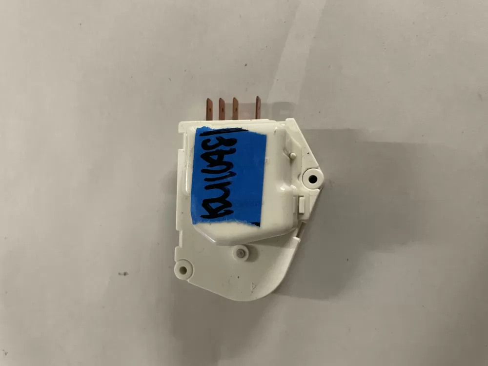 Frigidaire Kenmore AP2111929 12762 Refrigerator Defrost Timer AZ135000 | KM1048