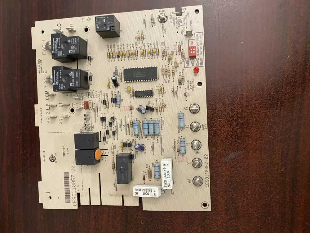 Carrier Bryant Payne CES0110057-02 Furnace Control Board AZ55669 | BK1967