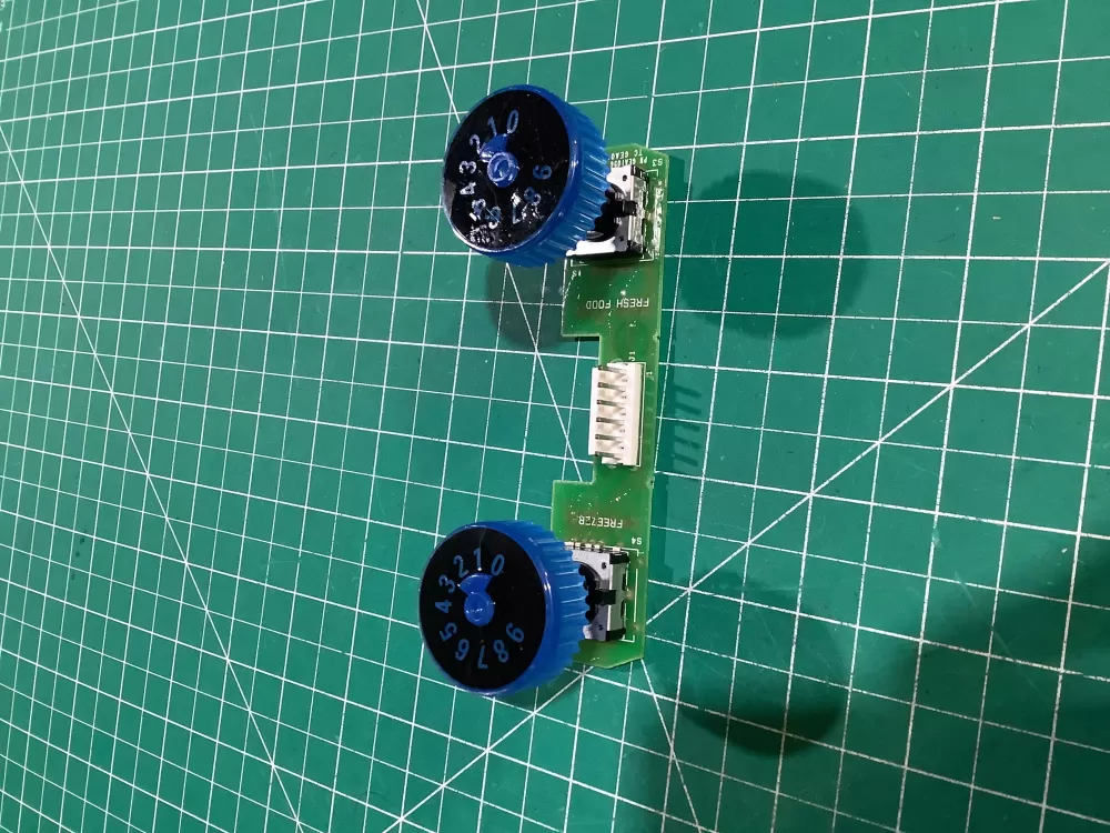 GE Refrigerator Control Board Tempature Ebx1010g003 AZ147792 | NR2472