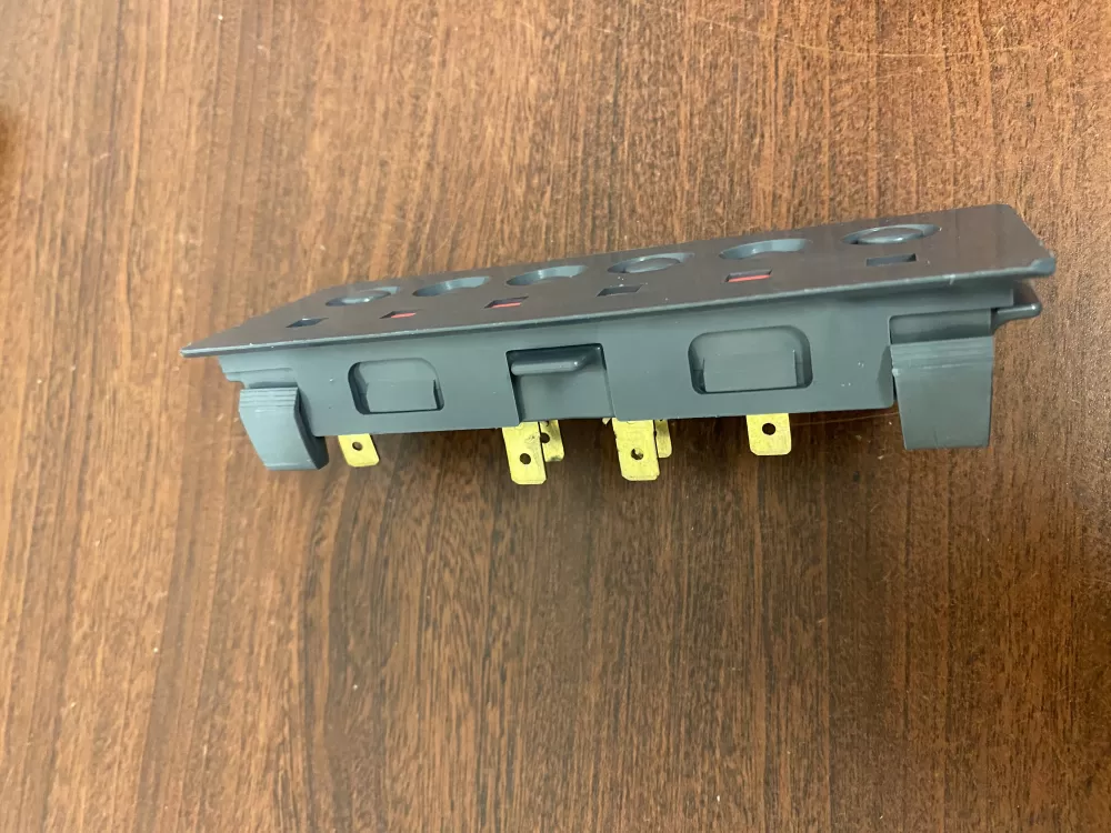 Whirlpool  Maytag  KitchenAid  Kenmore AP3037645 826469 2198621 PS329965 Refrigerator Control Board Dispenser