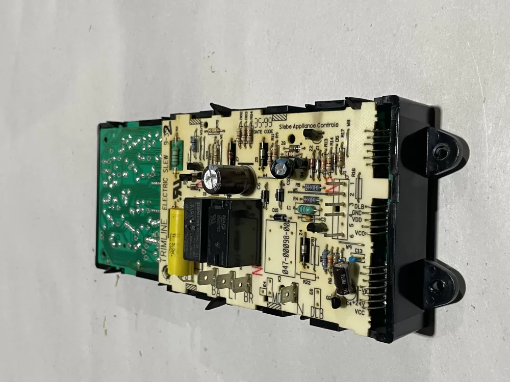 Maytag Whirlpool 7601P511 60 100 01015 05 Range Control AZ156846 | Wm3