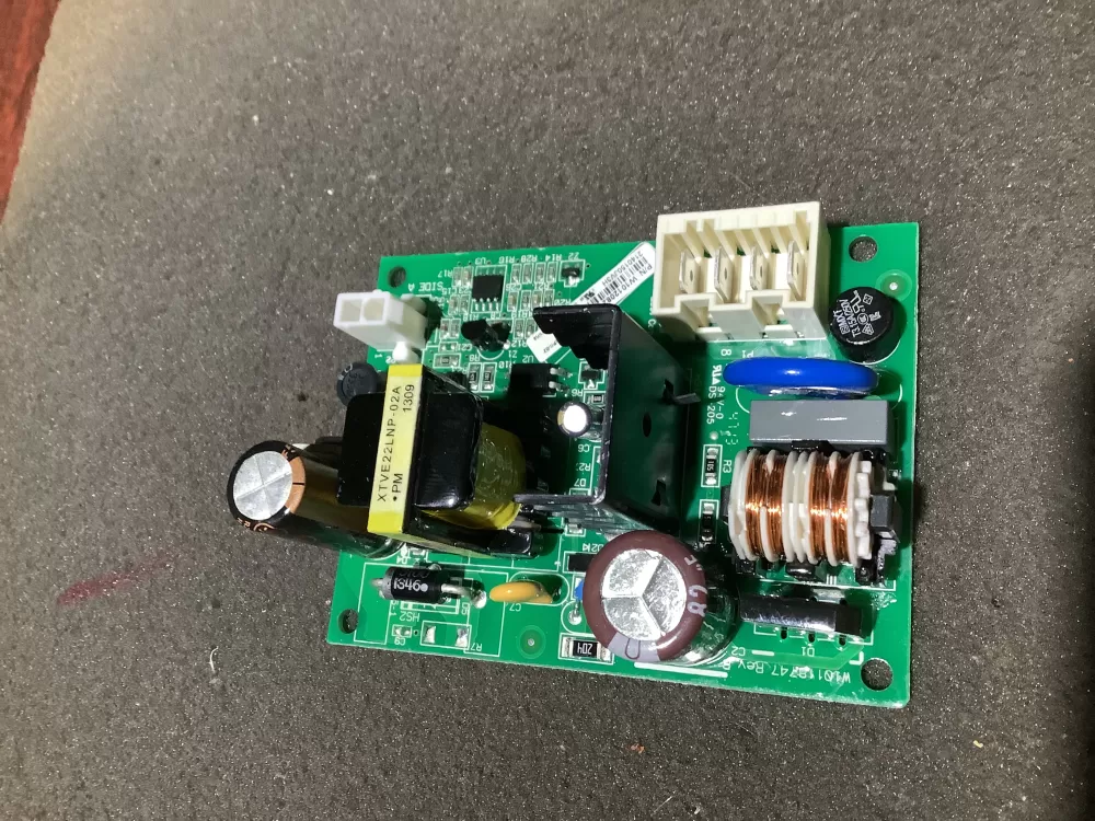 Whirlpool W10120821 Refrigerator Control Board AZ124756 | NR2270