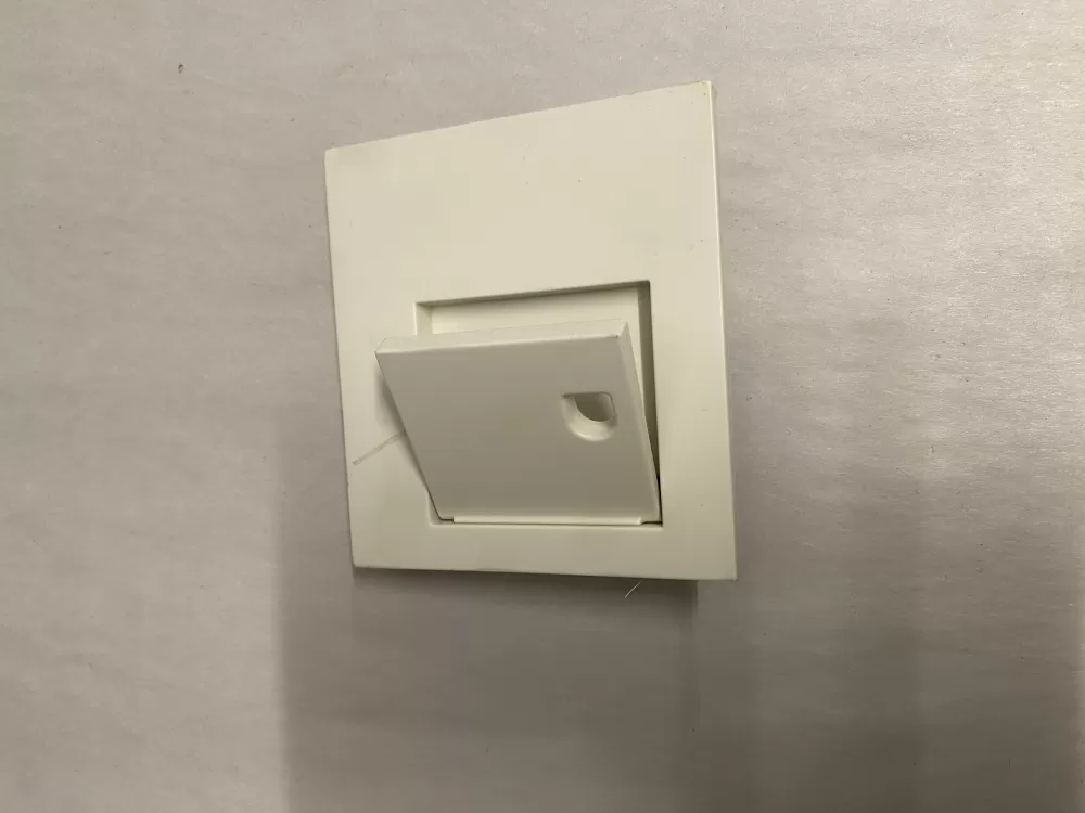 Whirlpool  Kenmore  KitchenAid W10180607 Refrigerator Control Board