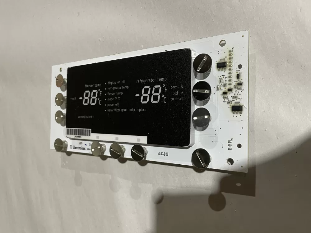 Frigidaire 242209710 Refrigerator Control Board