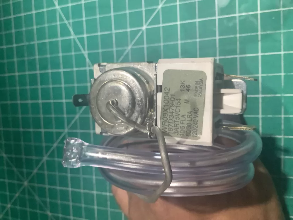GE  Hotpoint 197D3479-01  WR09X10042 Refrigerator Thermostat Cold Control