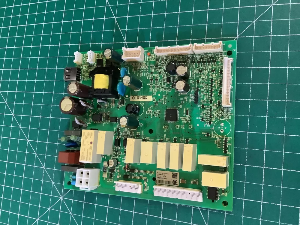 Frigidaire 5304522757 808069104 Refrigerator Control Board AZ190085 | NR2100