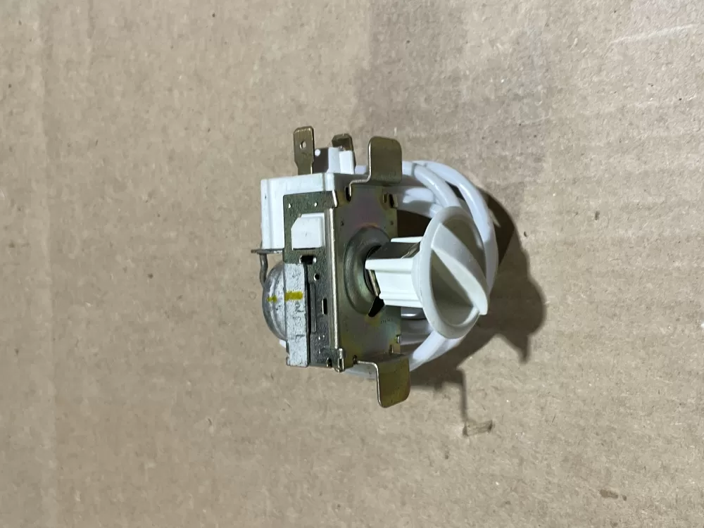 Westinghouse PS8769007 Thermostat Cold Control AZ77203 | Wm2098